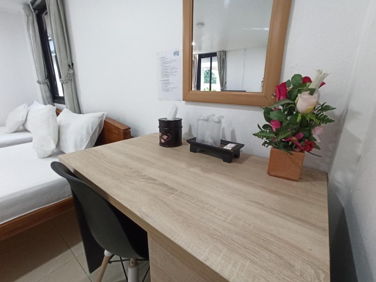 Rainbow House Resort Kamphaeng Phet Room photo