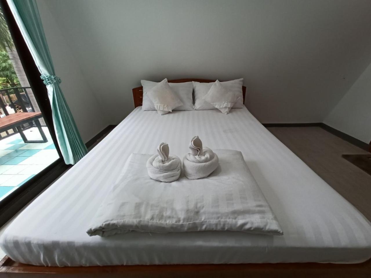 Rainbow House Resort Kamphaeng Phet Room photo