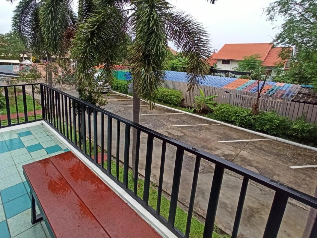 Rainbow House Resort Kamphaeng Phet Room photo